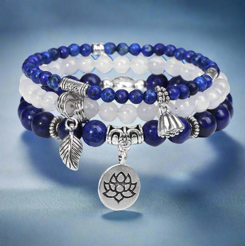 Deep blue Lapis Lazuli and White Agate real gemstone bead bracelet bracelet with silver charms